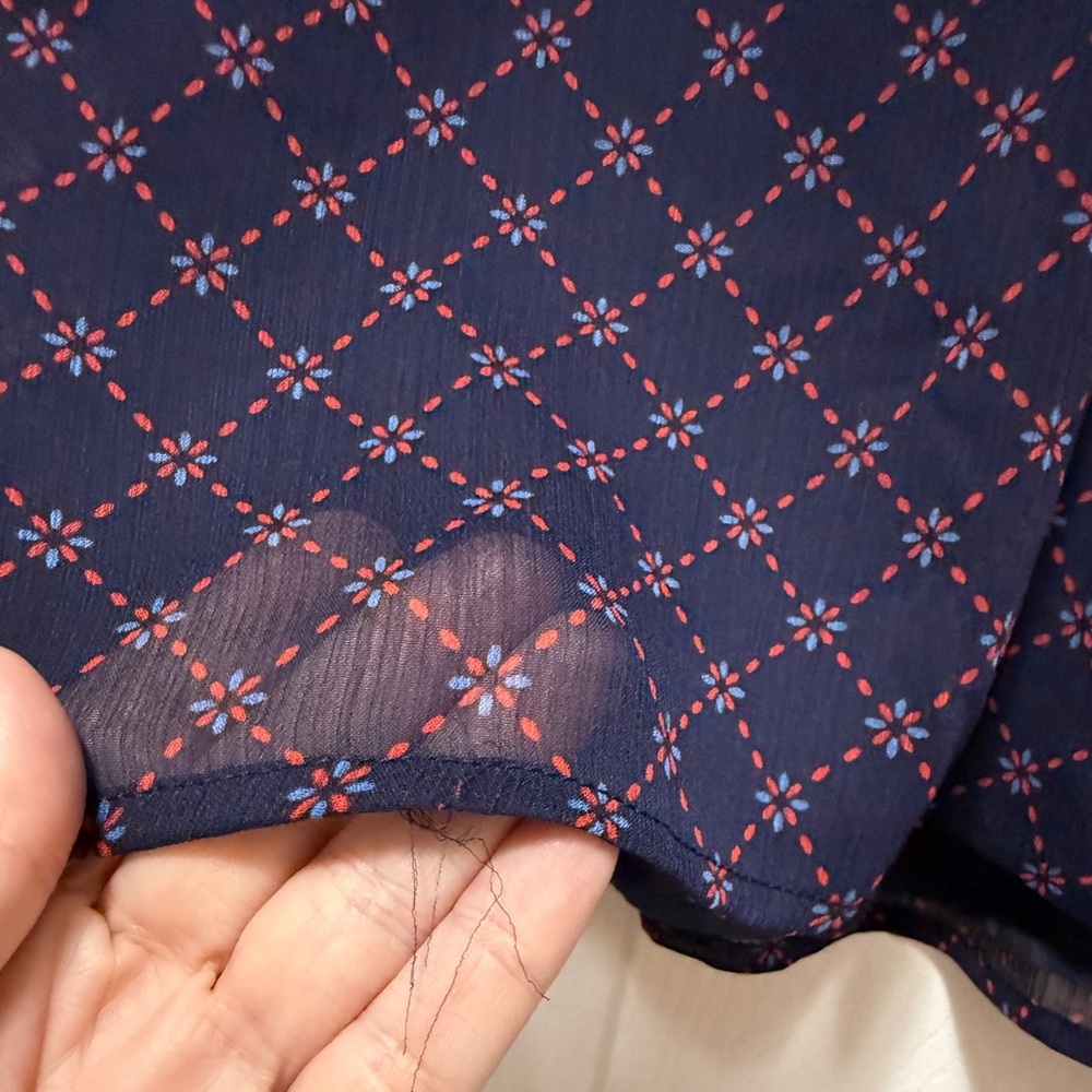 XXL Draper James Navy and Red Geometric Pattern Smocked Top, Sheer Sleeve, NWT - Picture 9 of 13